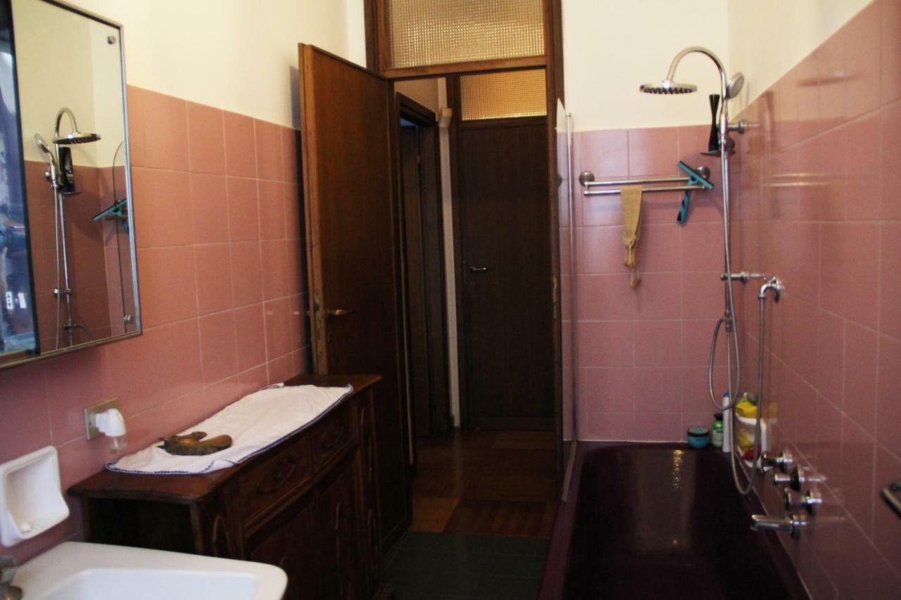 Big In Center Homestay *